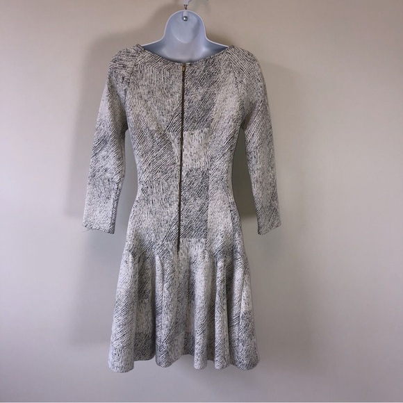 Banana Republic White Black Marled
Knit Drop Waist Ruffle Shift Dress - Picture 2 of 9